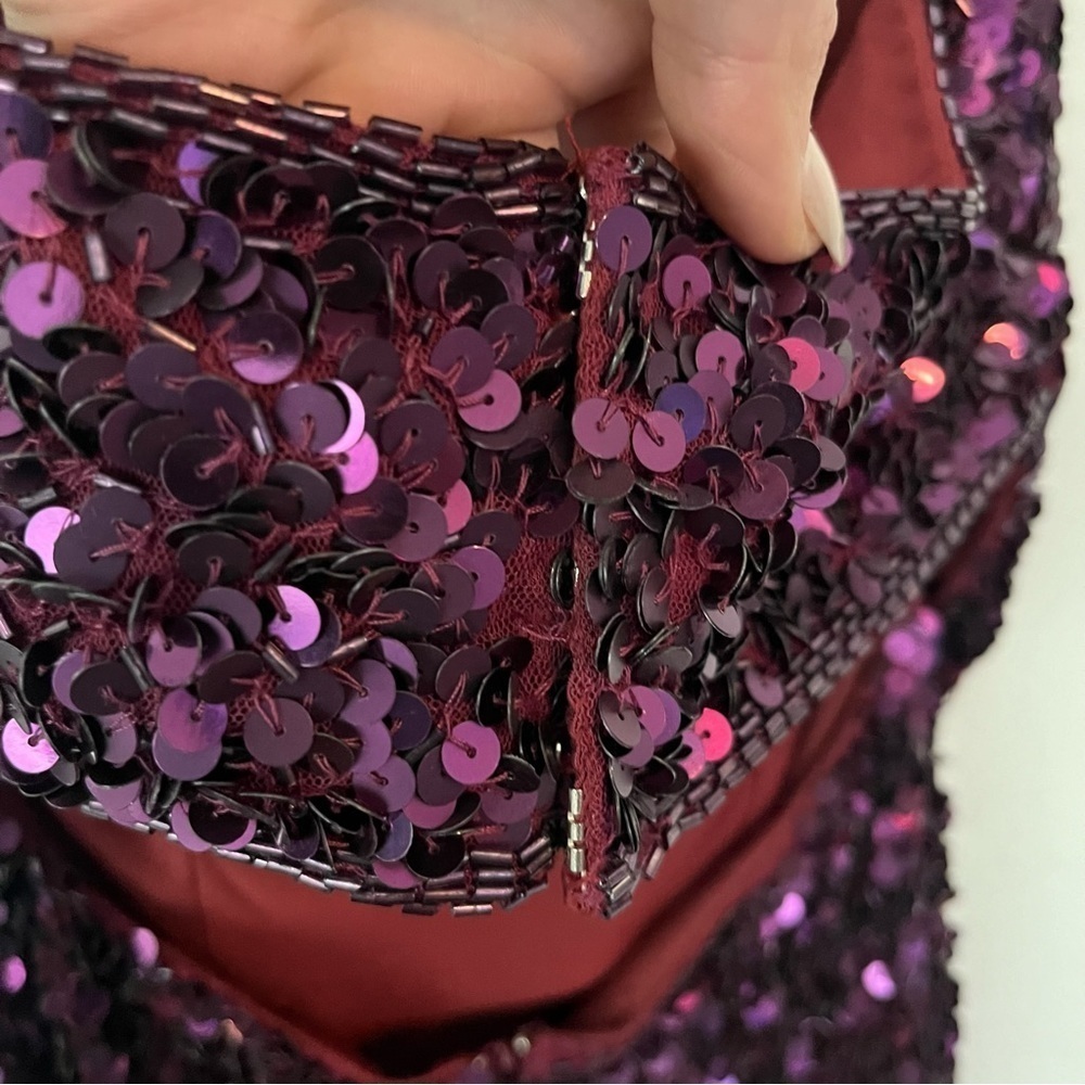 NWT Sherri Hill Purple Sequin Halter Dress Size 2 - Picture 9 of 13